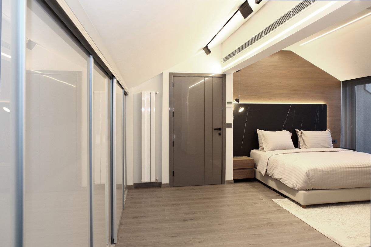 Jeanine M. Chammas - Residence E.D.